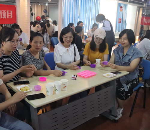 天使展翅愛在身邊之創(chuàng)意DIY活動(dòng) (5).jpg